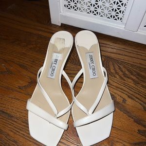 Jimmy Choo white sandal kitten heel - Size 37.5 (size 7.5)